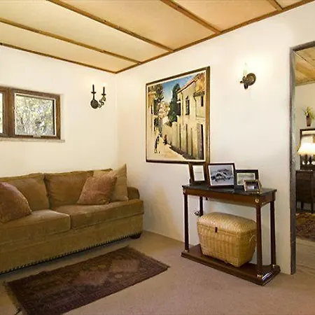 El Otro Mundo Five-bedroom Holiday home